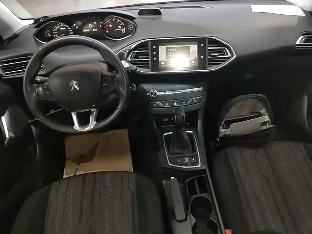 Peugeot 308S 2016 2015 1.2T Auto Dynamic Edition