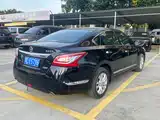 Фото 11 - Nissan Teana