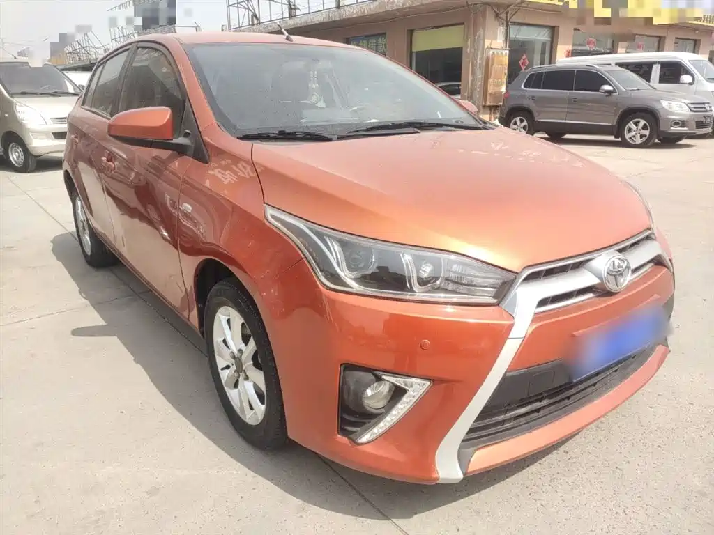 Toyota YARiS L Zhi Xuan 2015 1.5E Auto Charming Edition фото 4