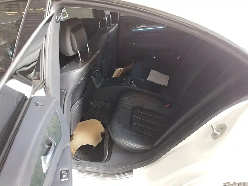 Mercedes-Benz CLS 2015 CLS 260 фото 17