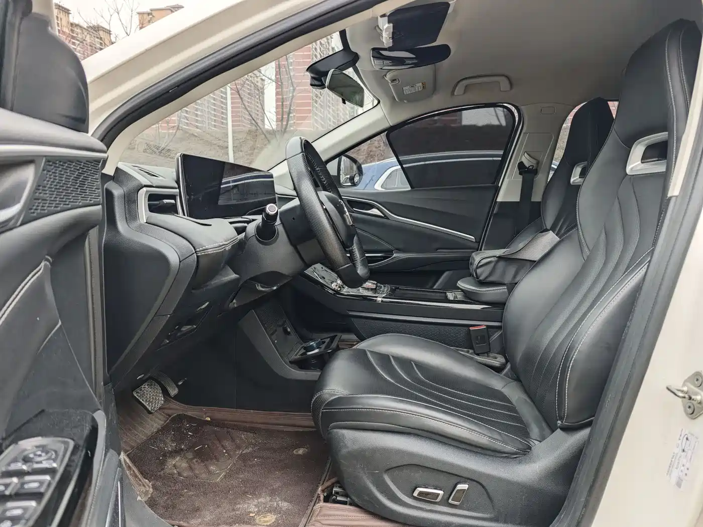 NEZHA AUTOMOBILE NEZHA U