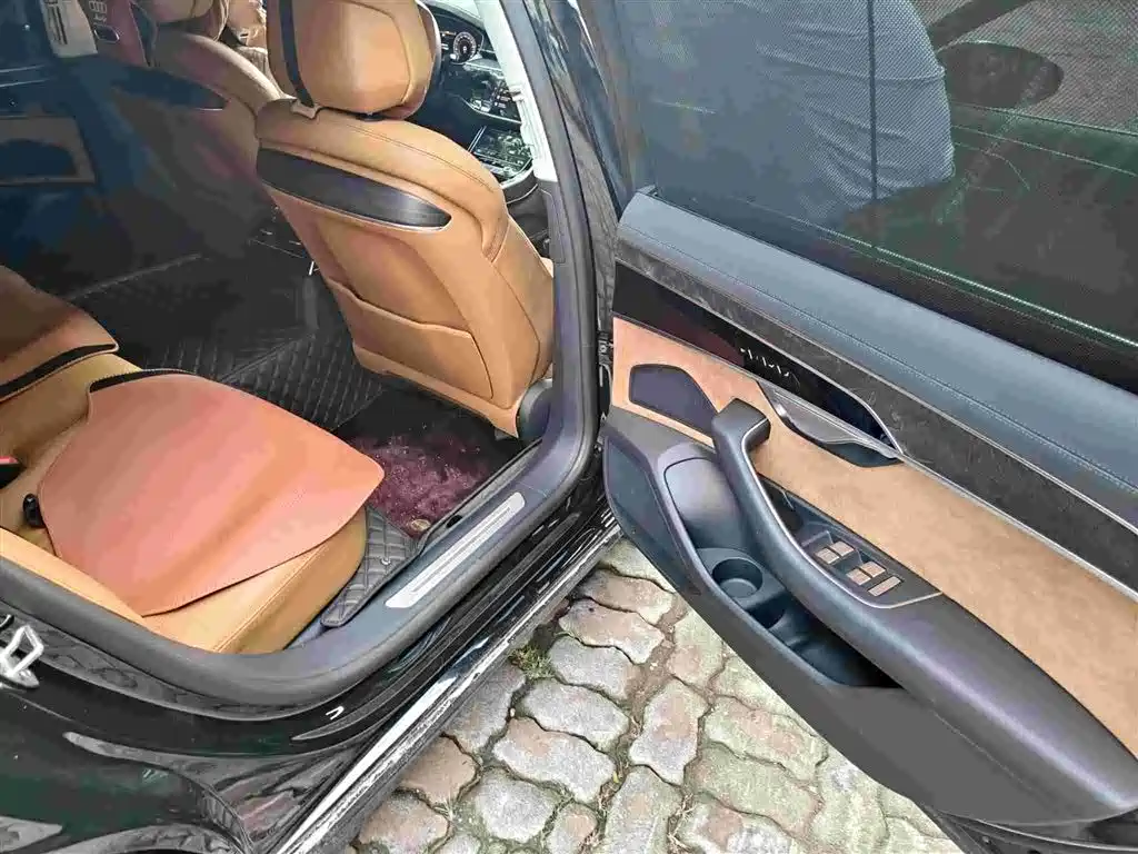 Audi A8 2025 2025 A8L 45 TFSI quattro Luxury