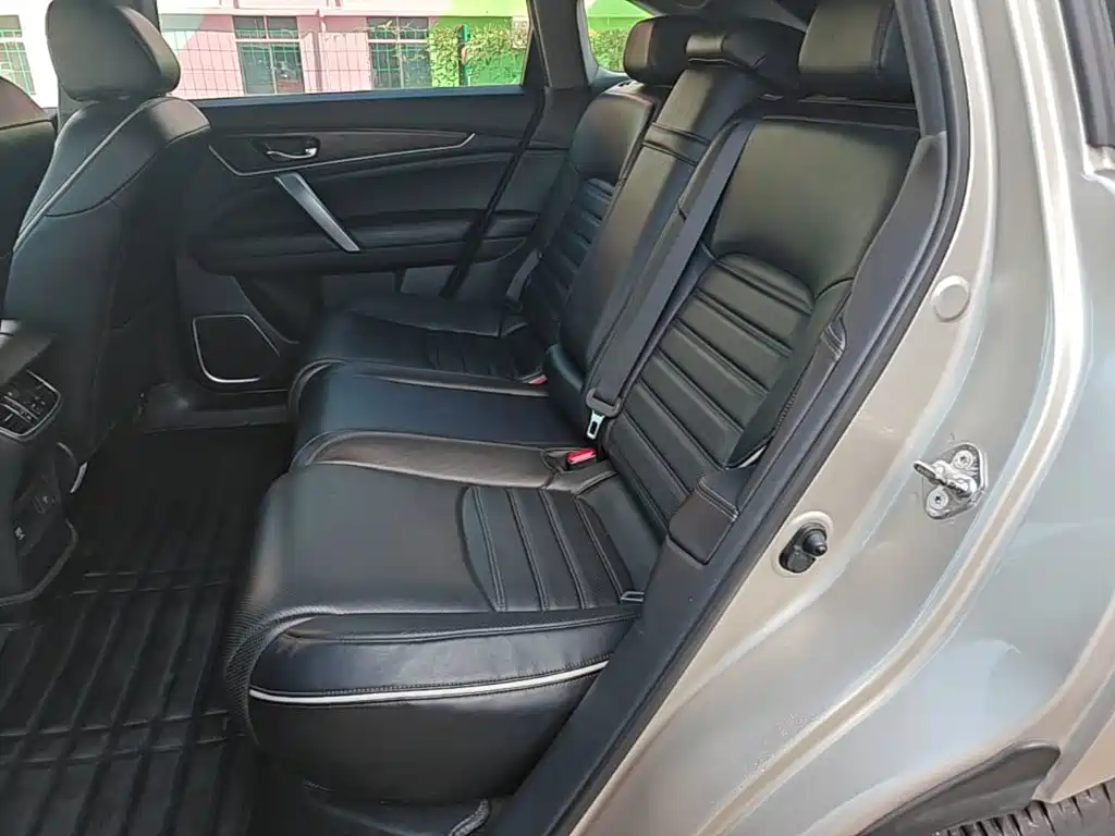 Honda UR-V 2017 2017 240TURBO 2WD Luxury Edition China V
