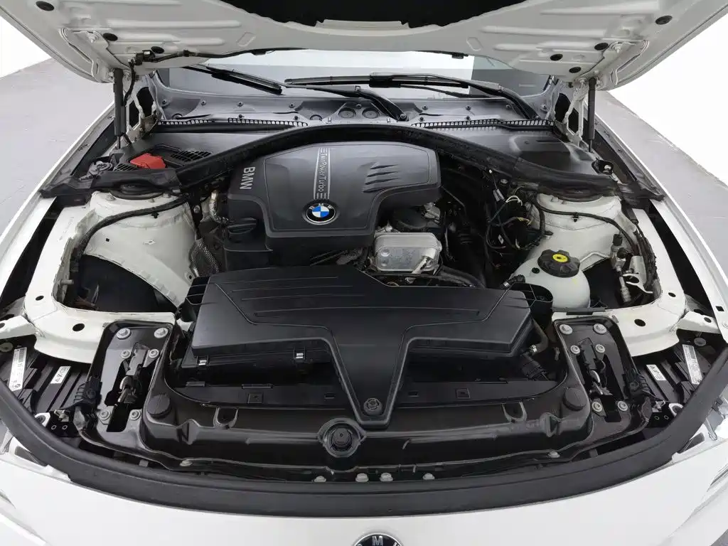 BMW 3 Series (Import) 2012 2013 320i Sport Design Package