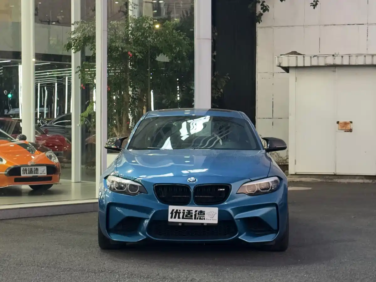 Фото 2 - BMW M2
