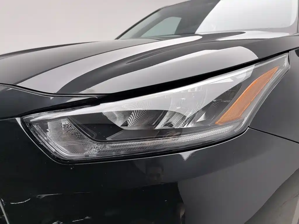 Фото 7 - Toyota Highlander