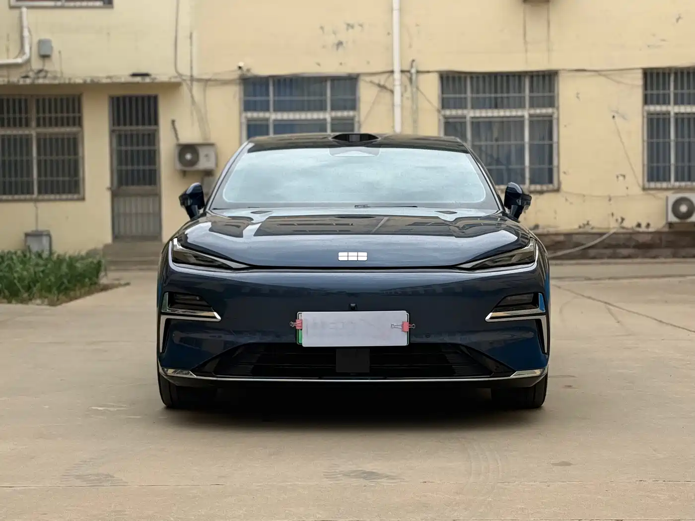 GEELY GALAXY GALAXY SPARKLE 8