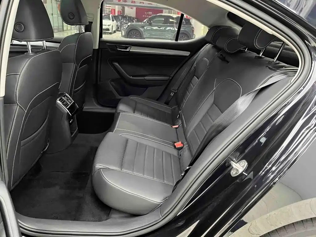 Škoda Superb 2024 2024 TSI280 DSG Premium Edition