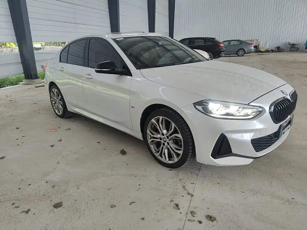 BMW 1 Series 2023 2022 125i M Sport Shadow Edition