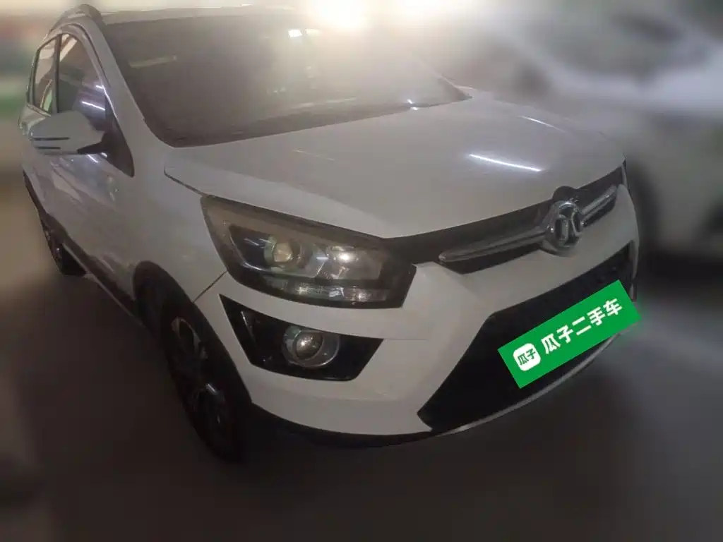 BAIC Senova X25 2016 2015 1.5L Automatic Elite