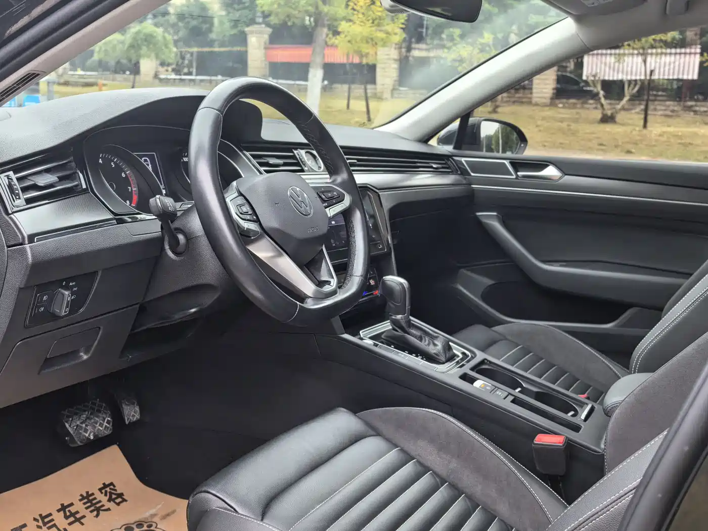 Volkswagen Magotan 2020 330TSI DSG Leading фото 18