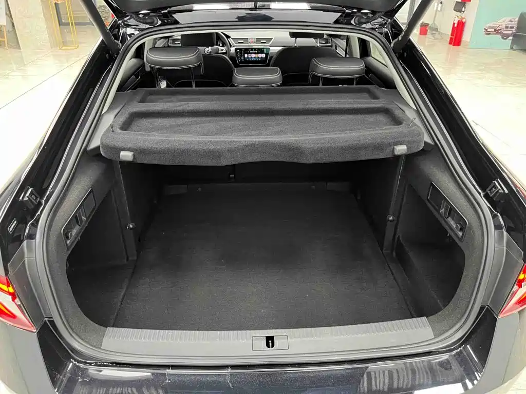 Škoda Superb 2024 2024 TSI280 DSG Premium Edition