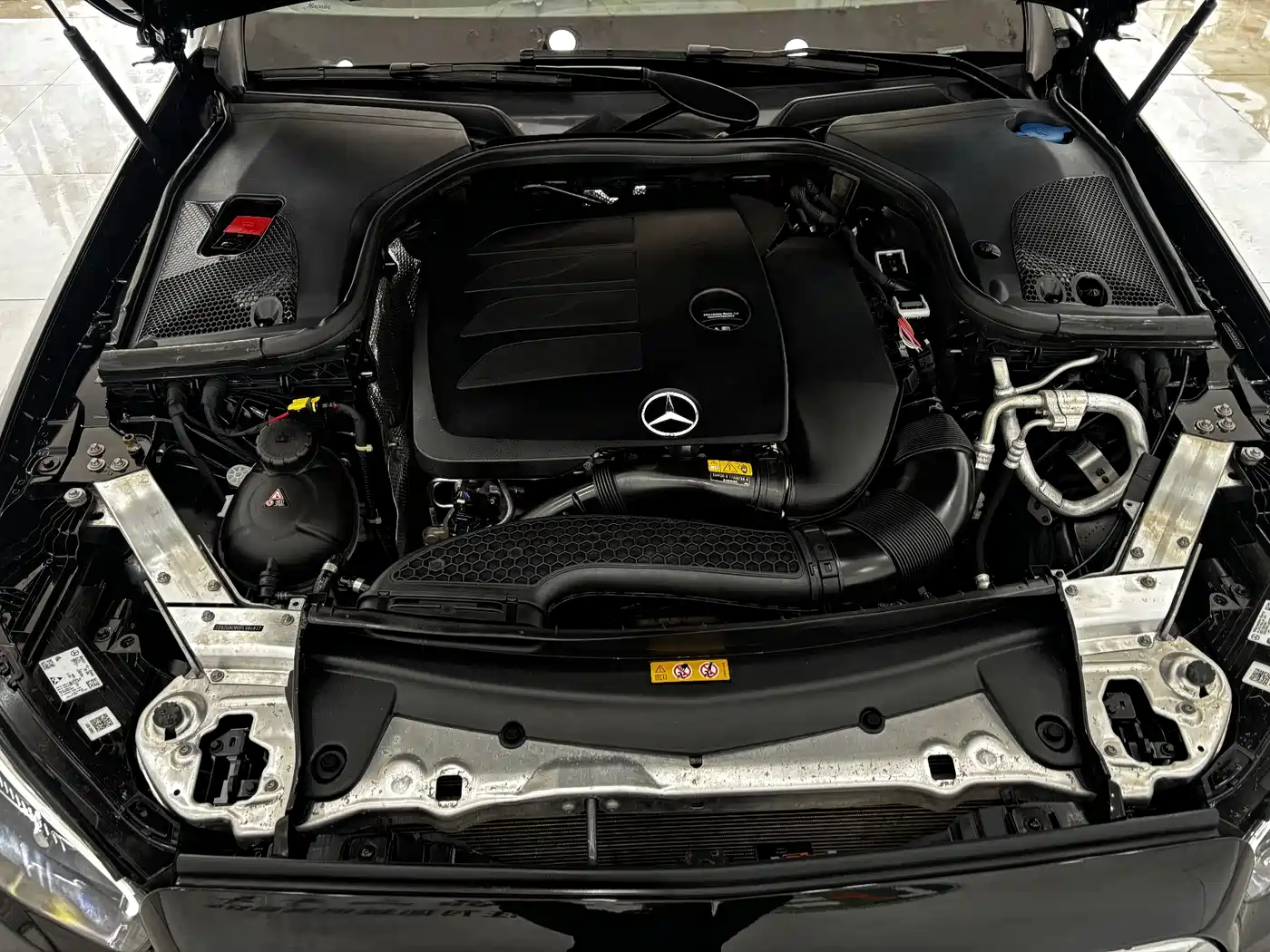 Mercedes-Benz E-Class 2023 Facelift E 300 L Sport Luxury фото 30