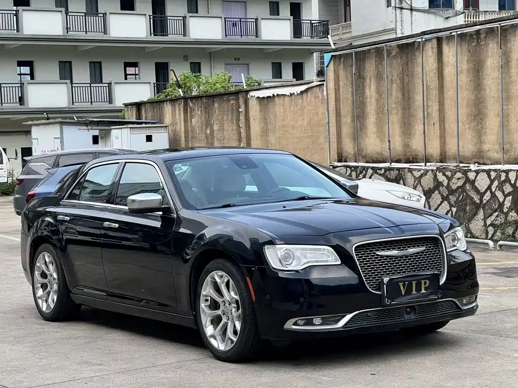 Chrysler 300C (Import) 2016 2016 3.0L Beyond Edition