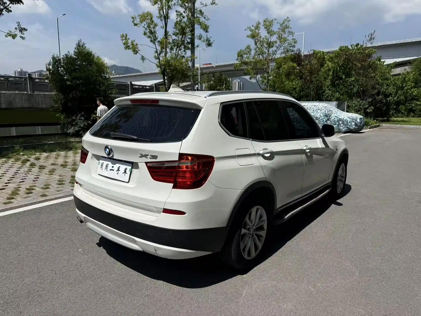 Photo 11 - BMW X3 (Import)