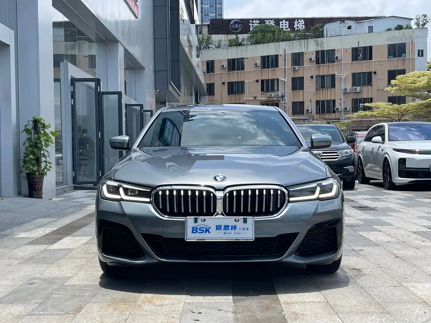 BMW 5 Series (Import) 2023 2021 525i M Sport Package
