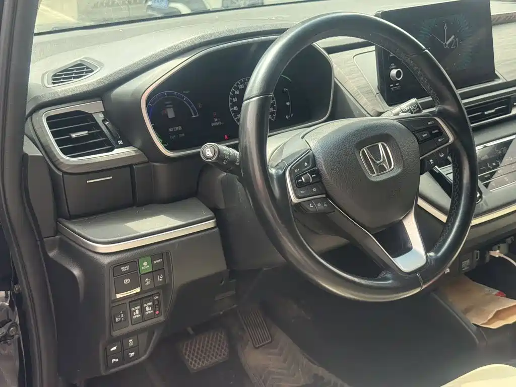 Фото 7 - Honda Odyssey