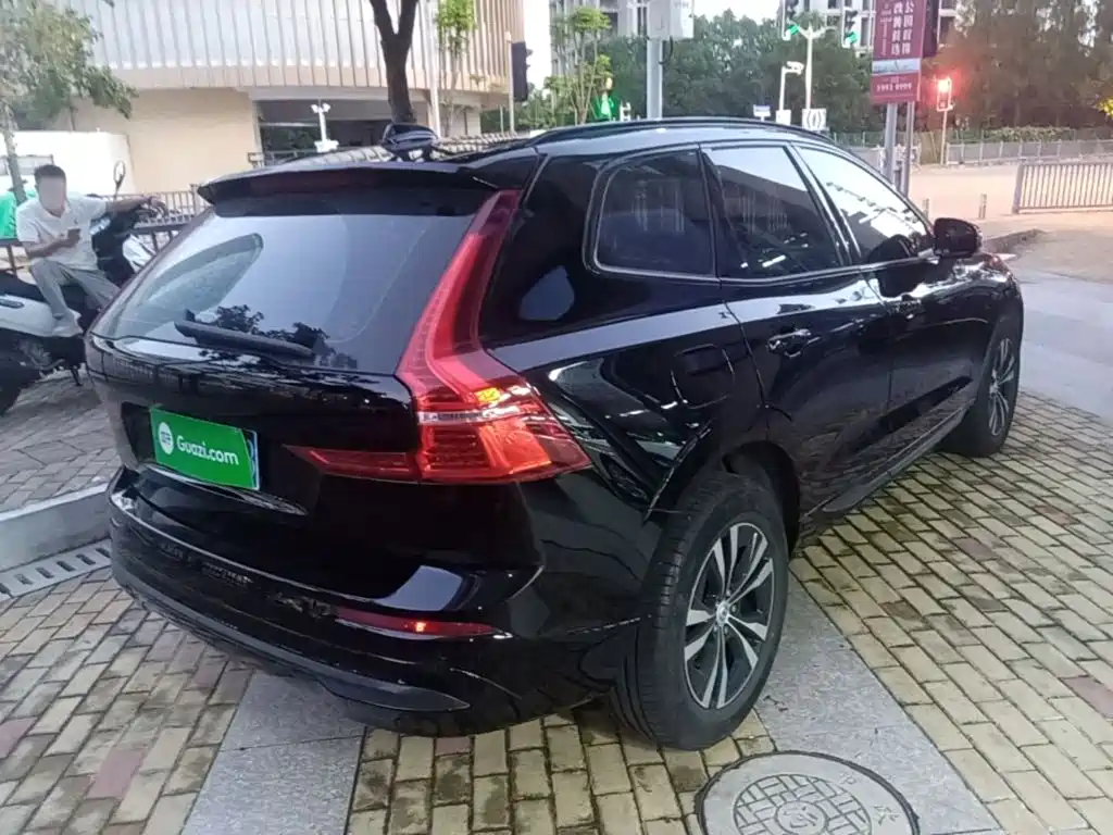 Volvo XC60 2025 2025 B5 AWD Smart Luxury Edition