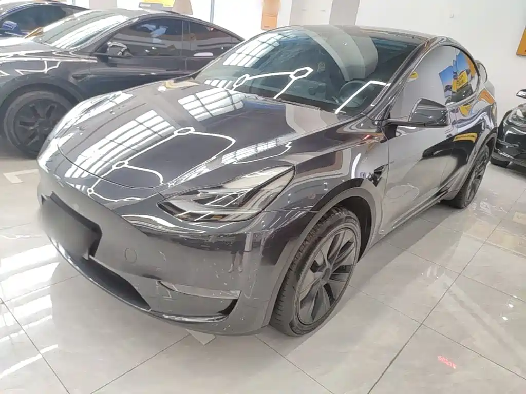 Tesla Model Y 2024 Long Range AWD
