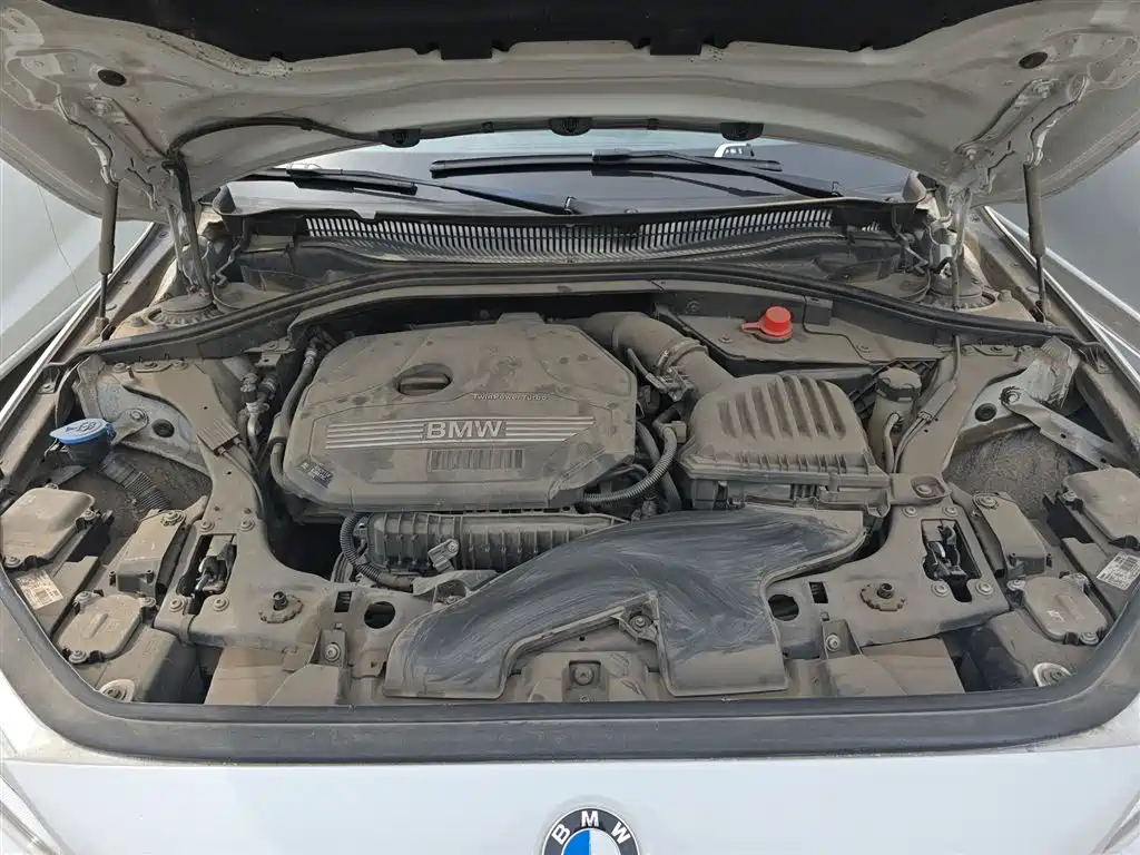 BMW 1 Series 2021 120i M Sport фото 20