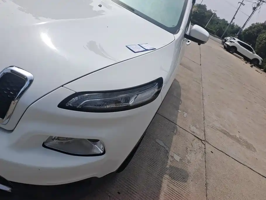 Jeep Cherokee 2019 2017 2.0L Superior Edition