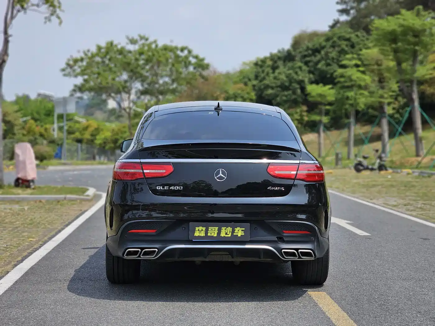 Mercedes-Benz GLE Coupe 2017 GLE 400 4MATIC Coupe SUV фото 5