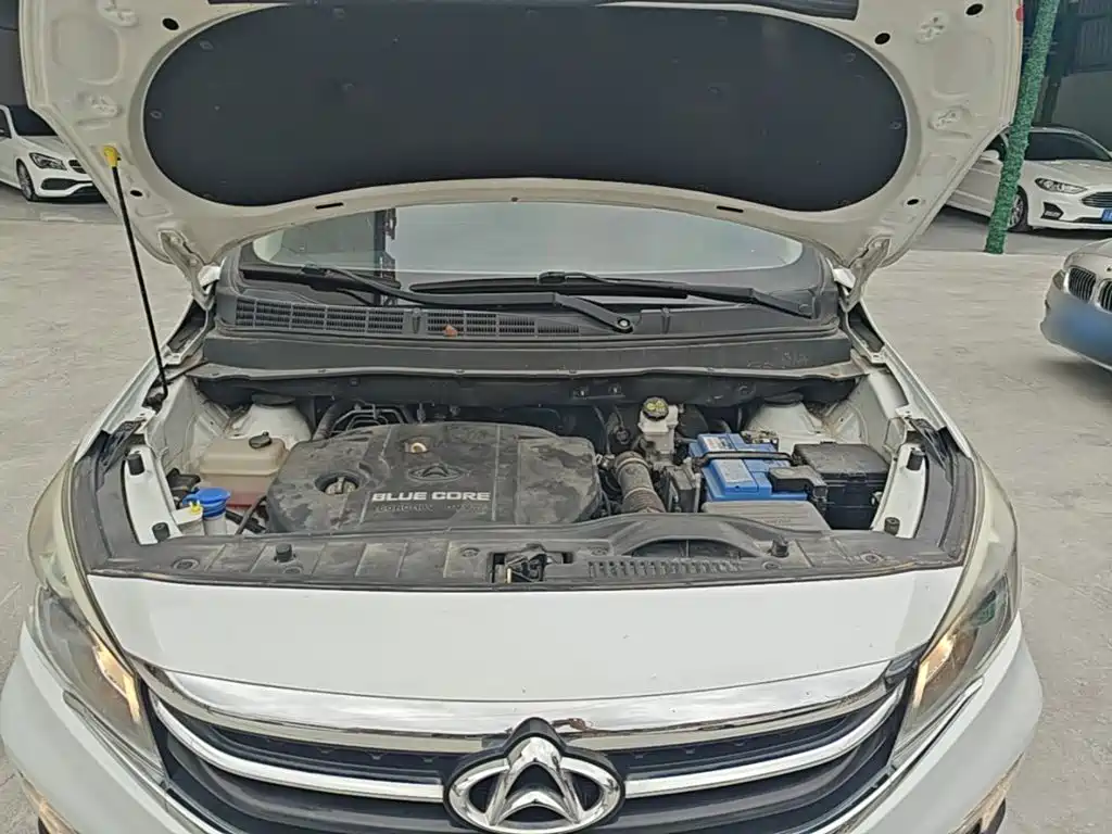 Changan Oshan Changan Oushang A800 2017 2017 Model 1.6L Manual Comfort