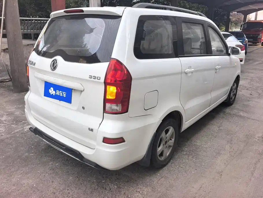 Dongfeng Fengguang Fengguang 330 2014 2014 1.5L Manual Comfort DK15-02