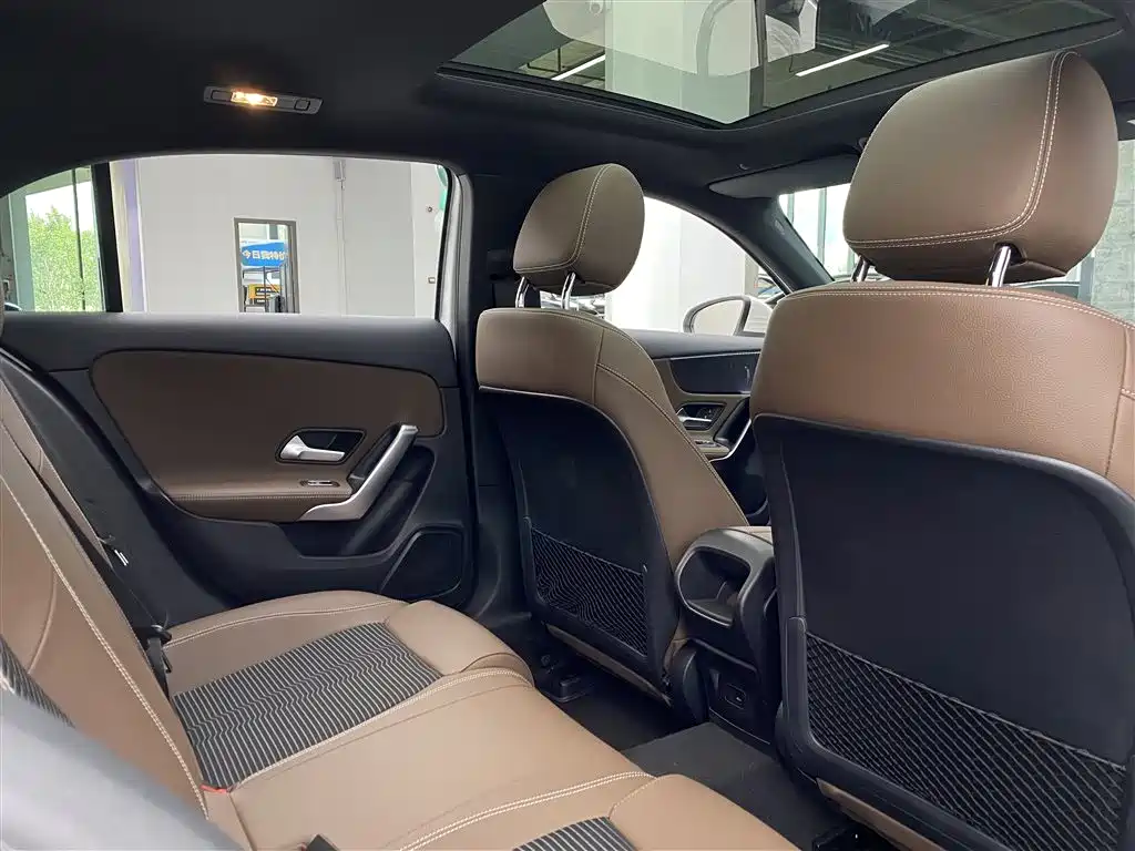 MERCEDES-BENZ CLASS A (IMPORTED)
