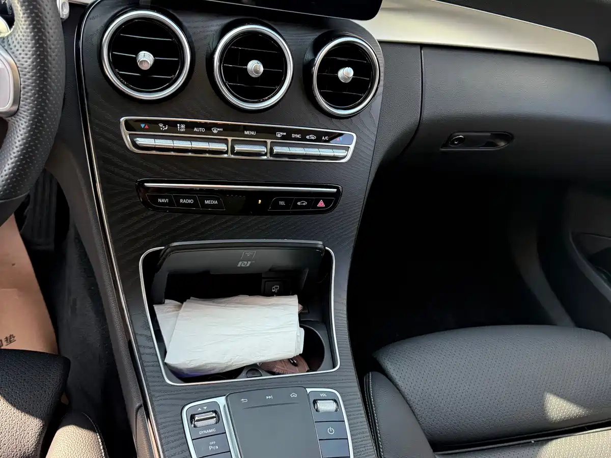 Mercedes-Benz C-Class, миниатюра 26