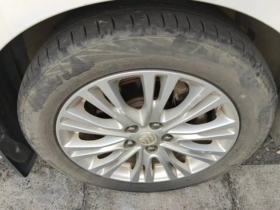 Photo 6 - Buick Excelle