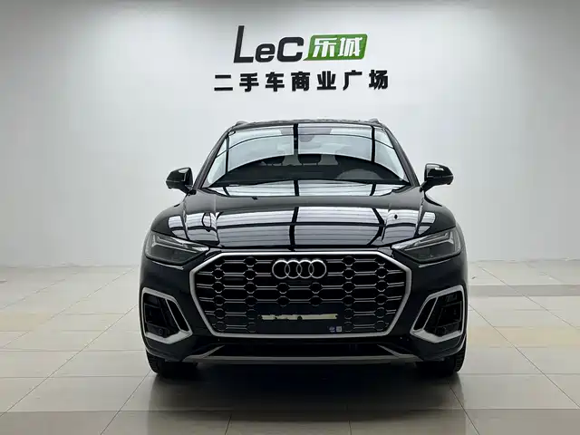 Audi Q5L 2022