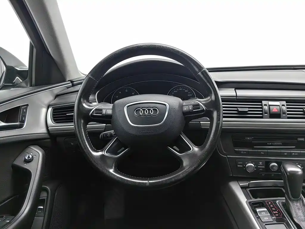 Photo 11 - Audi A6L