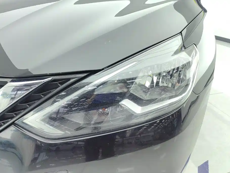 Nissan SYLPHY, миниатюра 5