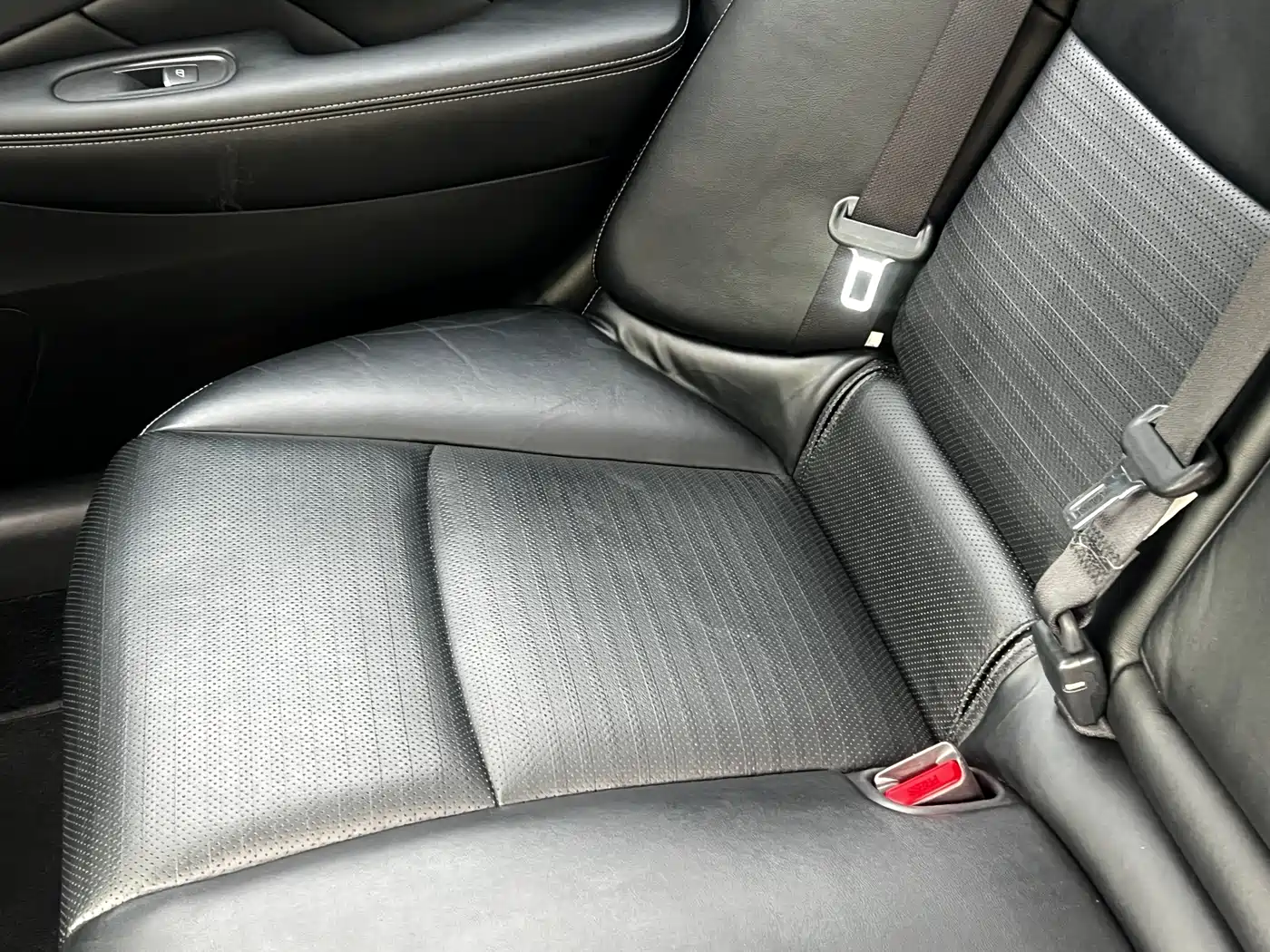 Фото 30 - Infiniti Q50L