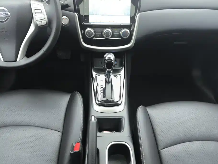 Nissan Tiida, миниатюра 16