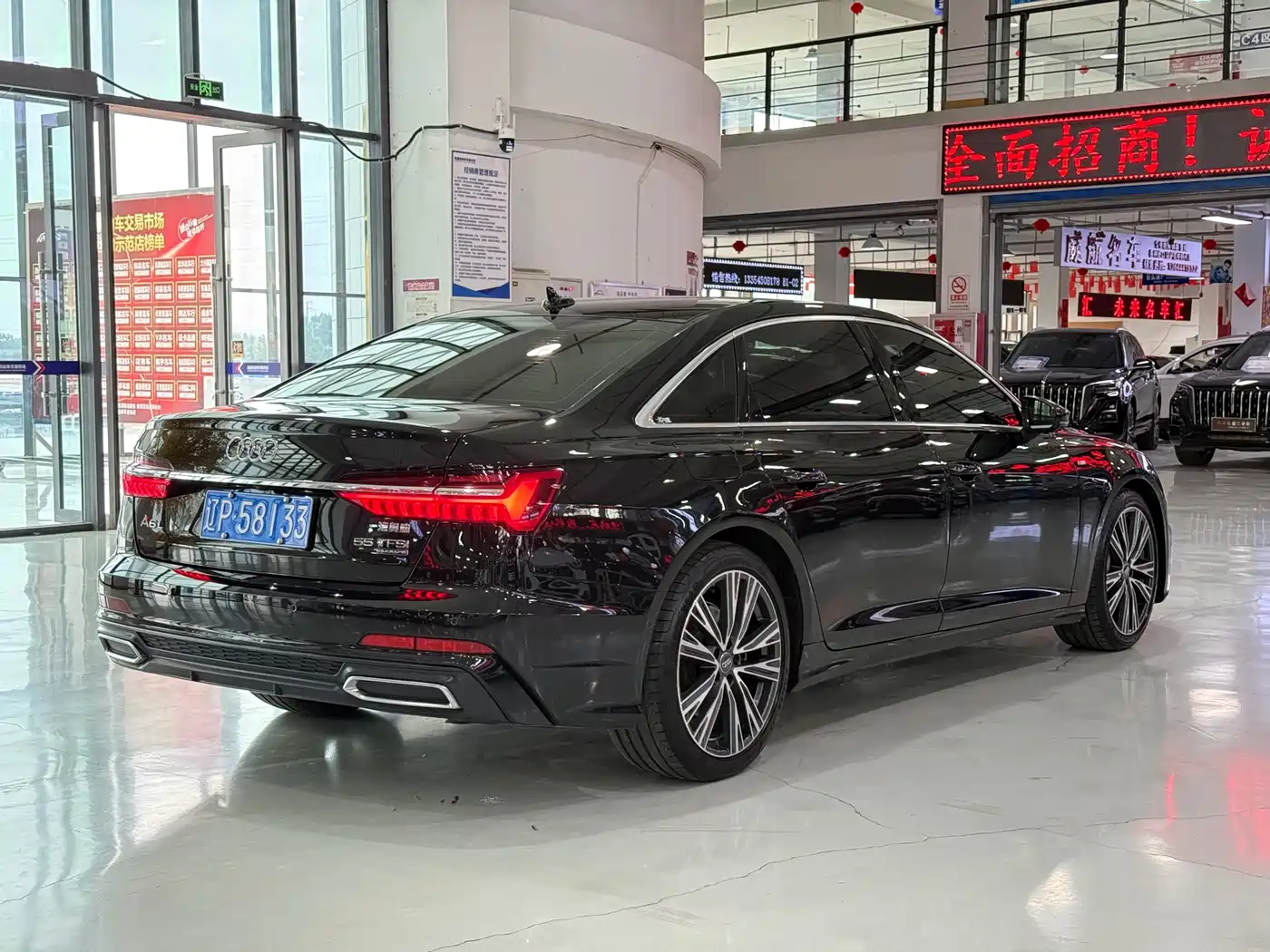 Фото 4 - Audi A6L