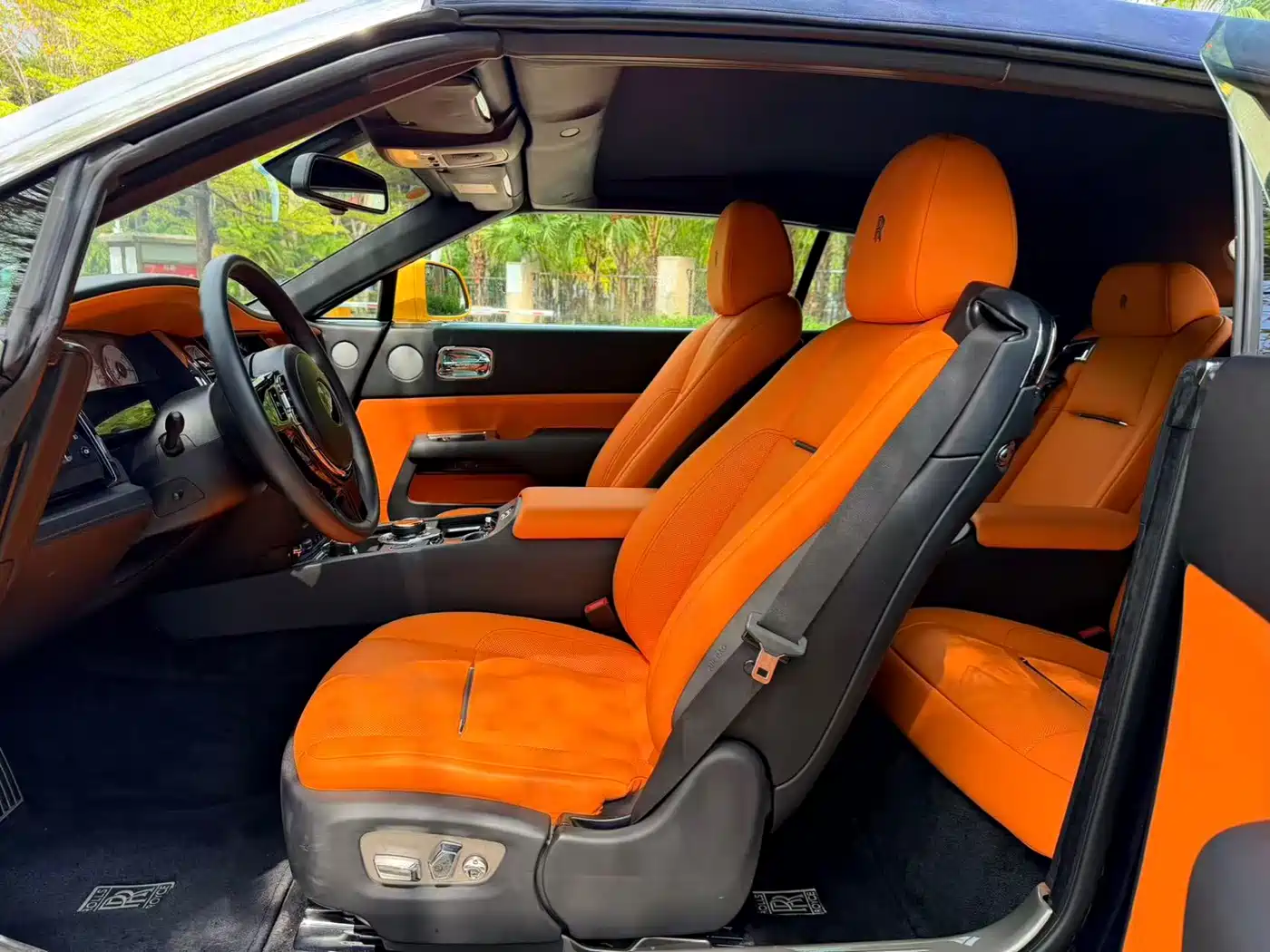 Rolls-Royce Dawn 2020 2018 6.6T Standard
