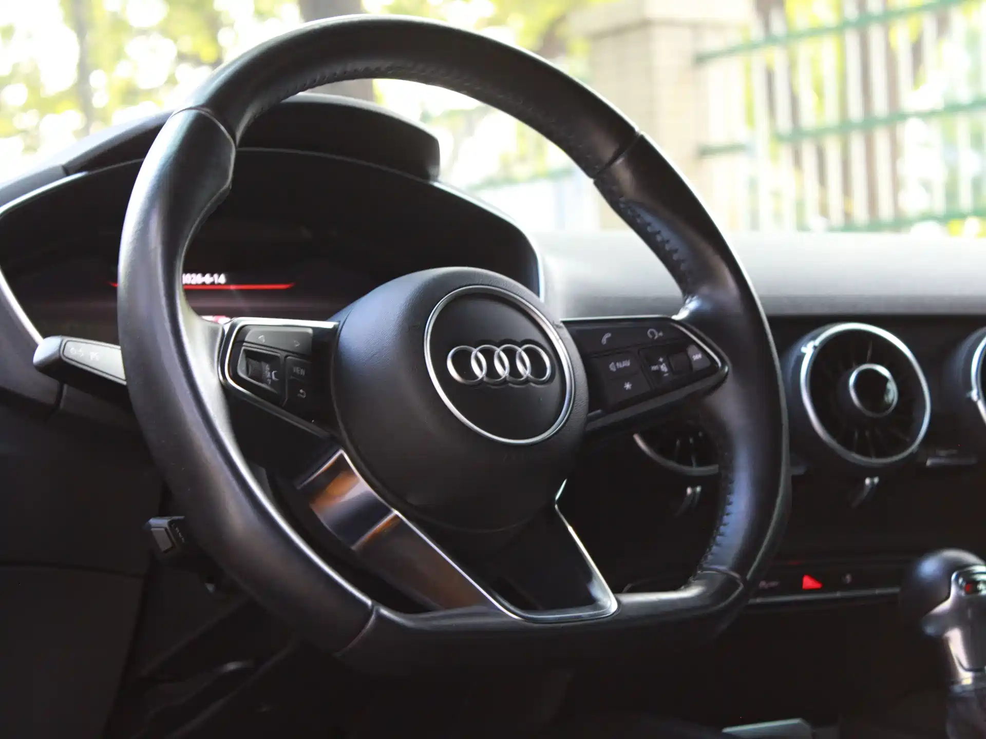 Фото 5 - Audi TT