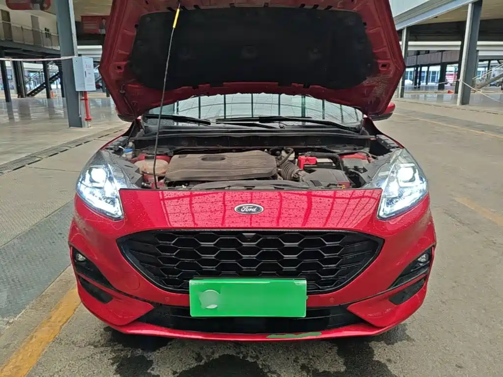 Ford Escape 2021 2020 EcoBoost 245 AWD ST-LINE