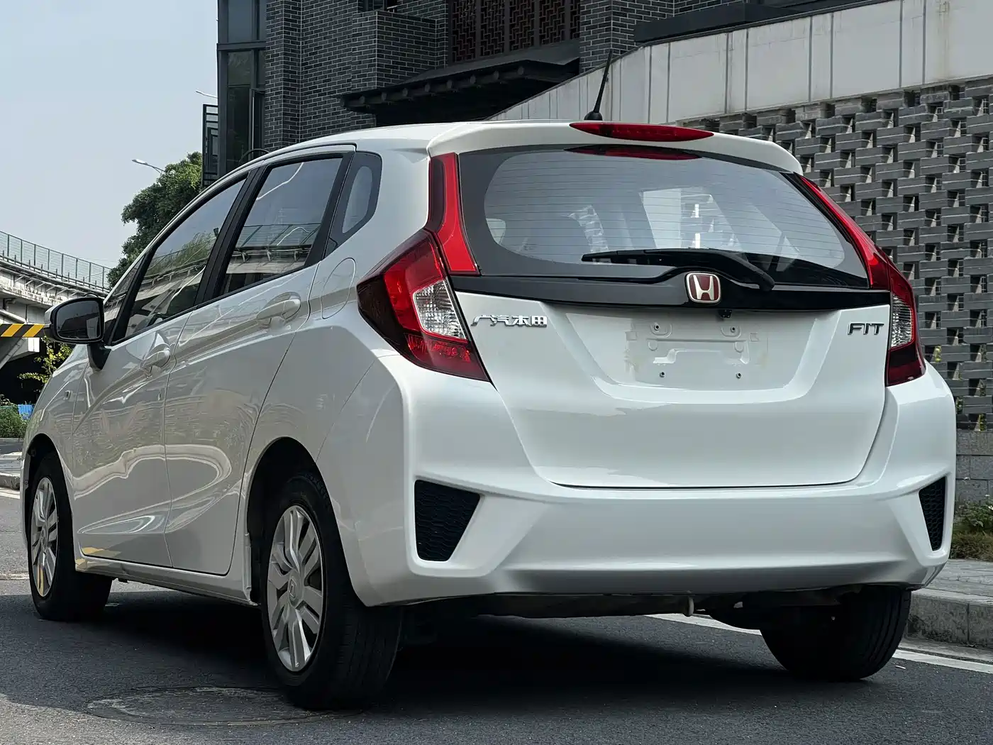 Фото 17 - Honda Fit