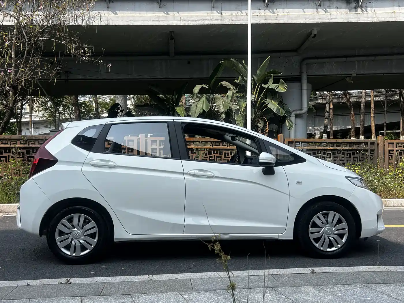Фото 12 - Honda Fit