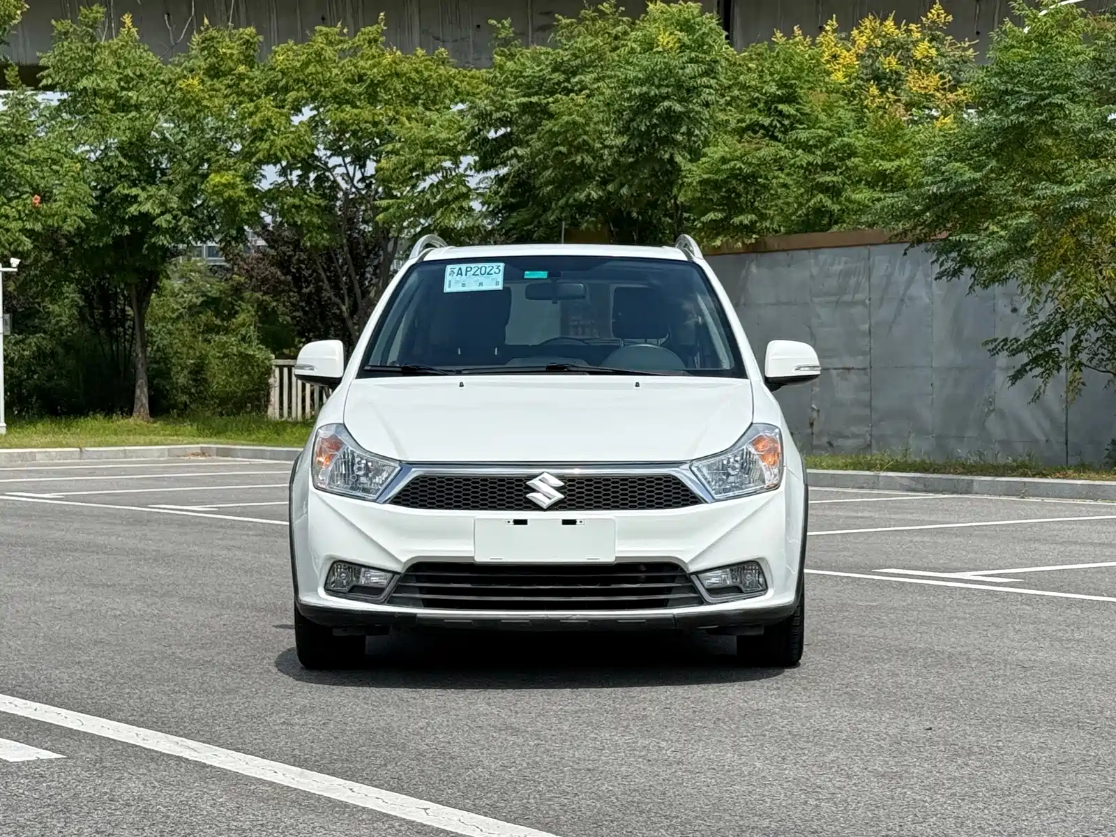 Фото 2 - Suzuki SX4