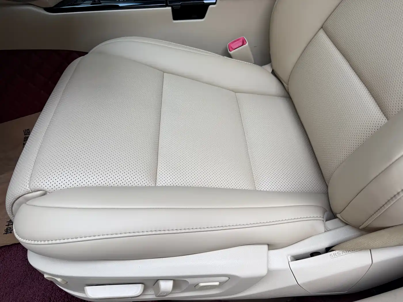 Lexus ES 2013 300h Luxury Edition фото 11