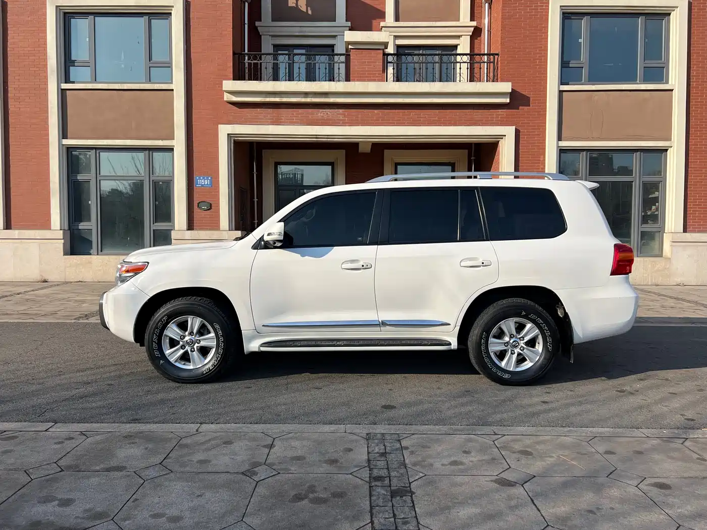 Toyota Land Cruiser 2012 4.0L Automatic VX фото 7