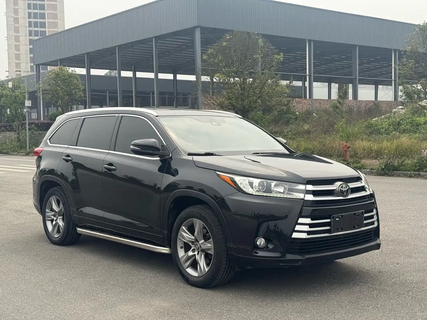 TOYOTA HIGHLANDER