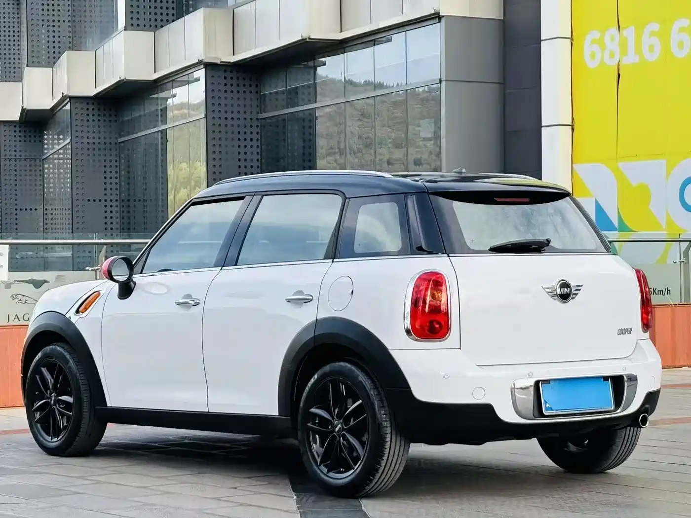 MINI COUNTRYMAN 2013 2011 1.6L COOPER Fun