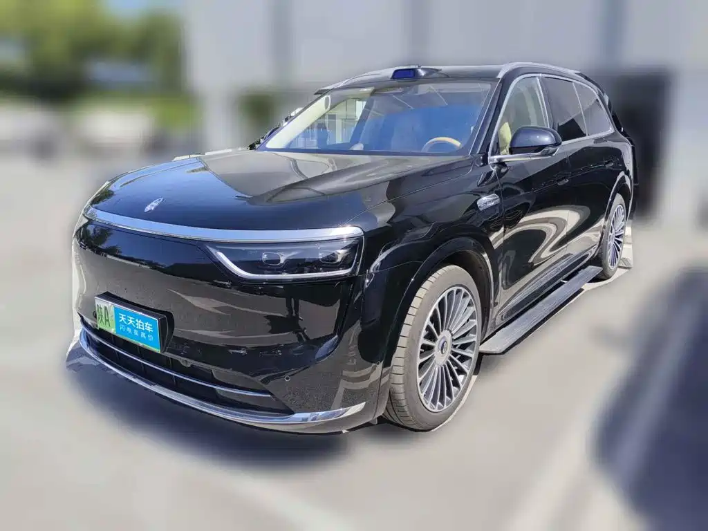 AITO Wenjie AITO M8 2025 Extended Range Ultra 53.4kWh 6-Seater