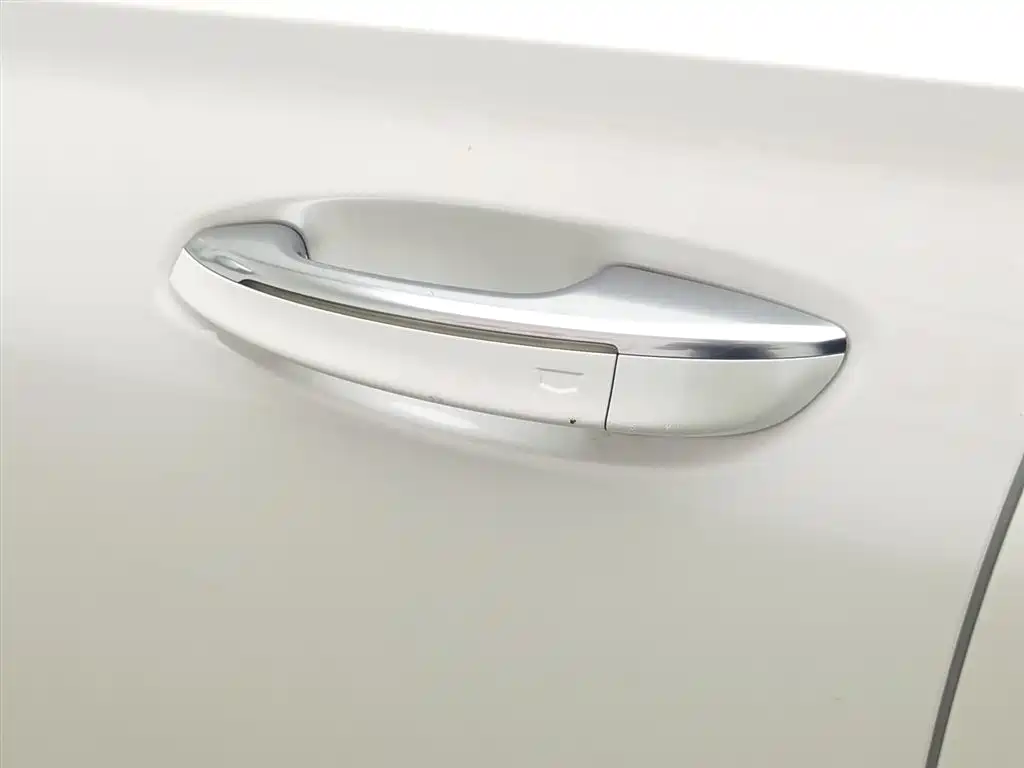 Cadillac Cadillac GT4 2023 25T Luxury Edition 18