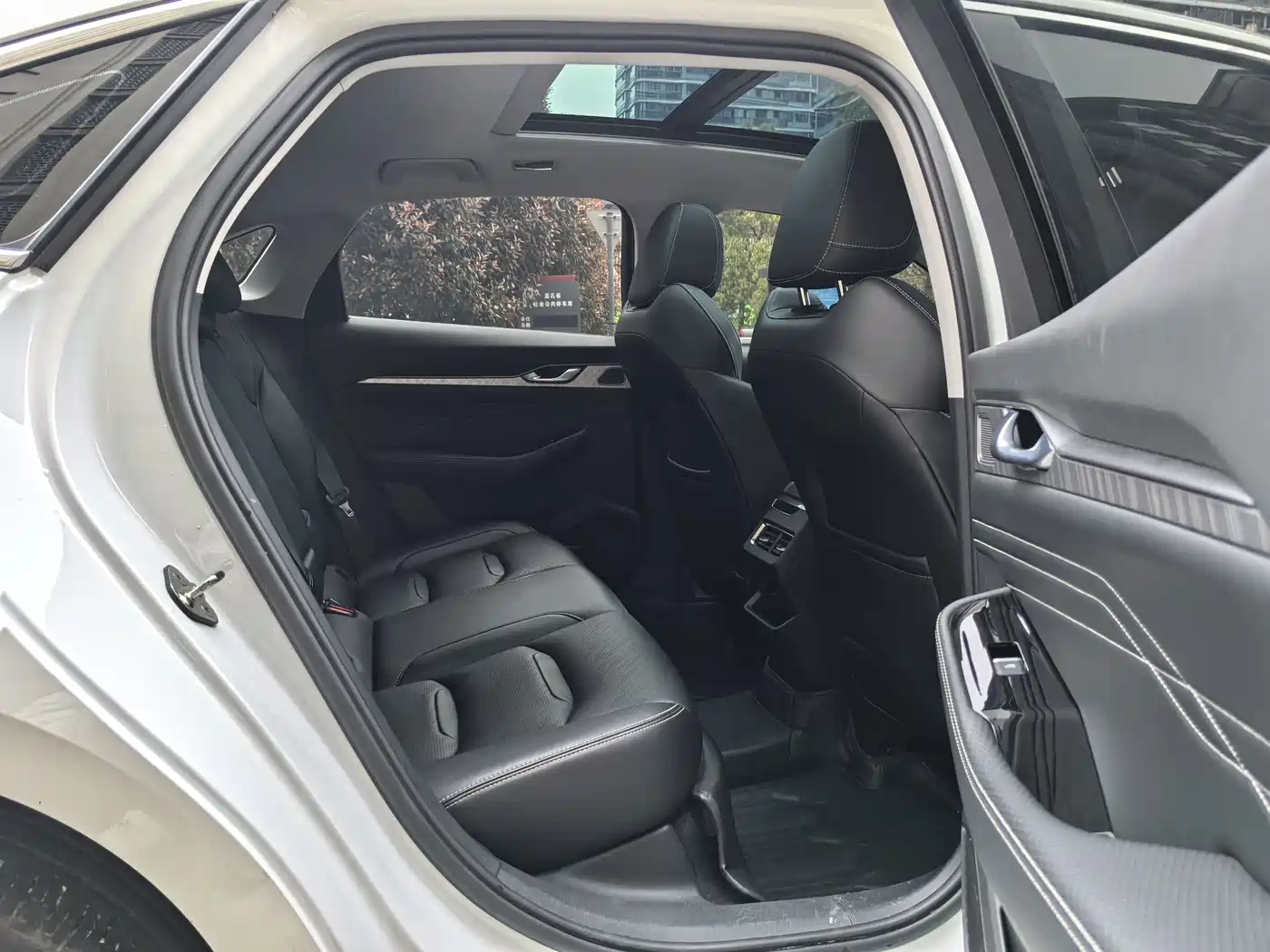 GEELY AUTOMOBILE XINGRUI